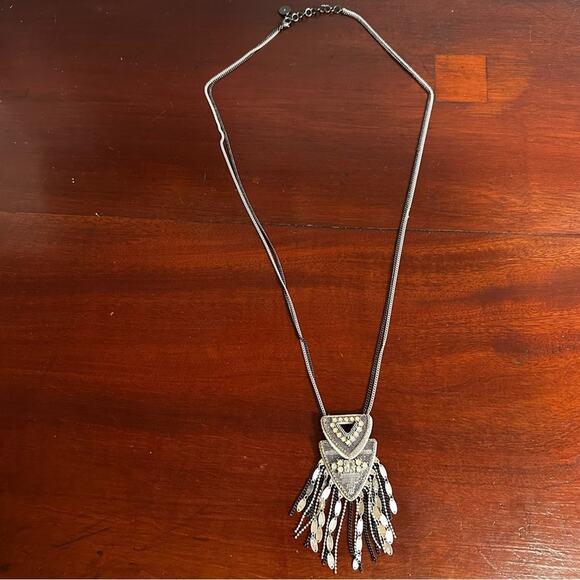 Stella & Dot Chiara Pendant Necklace Coastal Cowgirl Silver Fringe White Leather - Picture 4 of 11